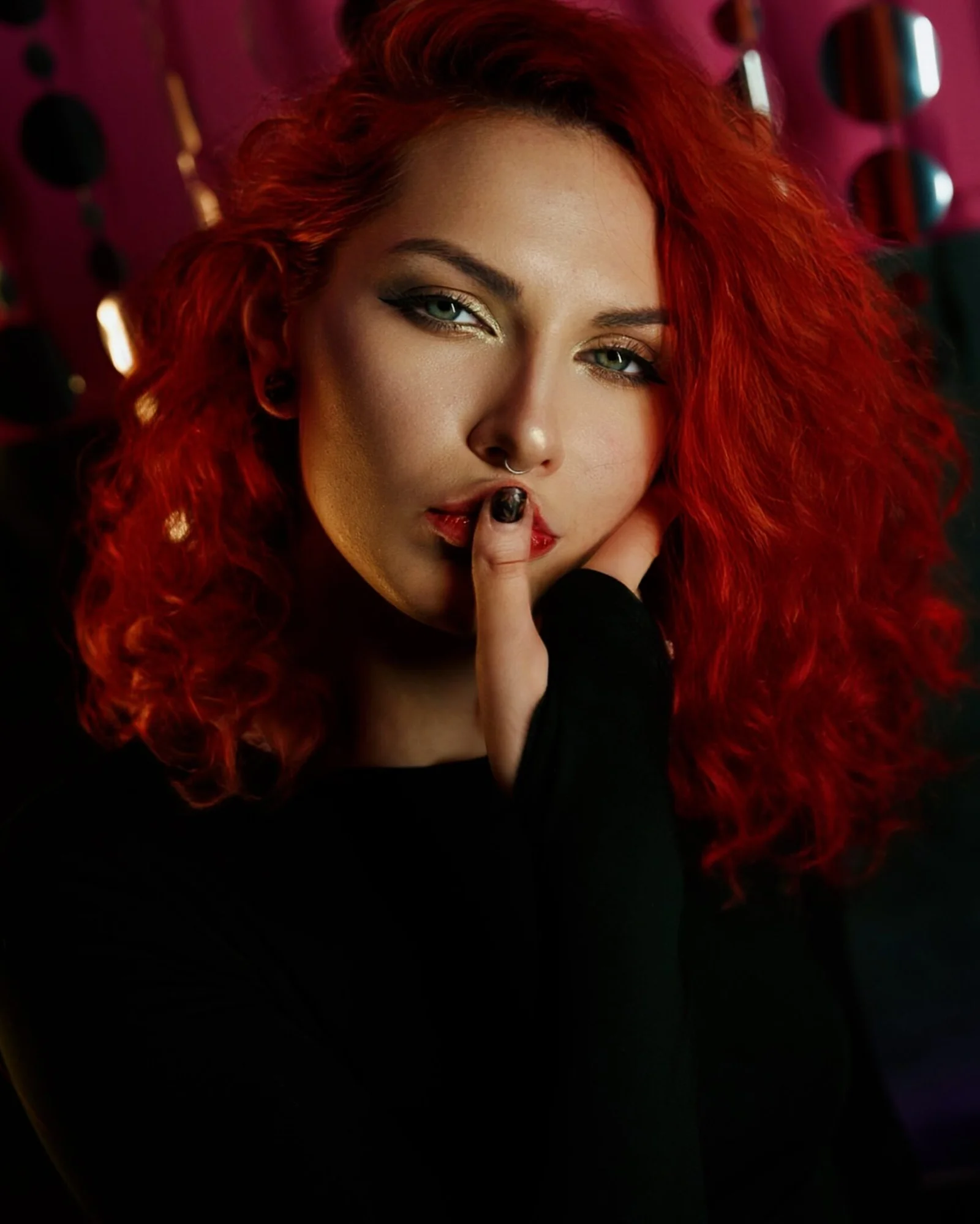 Velvet Touch — танцовщица 6